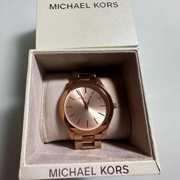 (PRE-LOVED) Unisex Slim Runway Gold-Tone Stainless Steel Bracelet Watch 42mm OBO - Picture 3 of 7